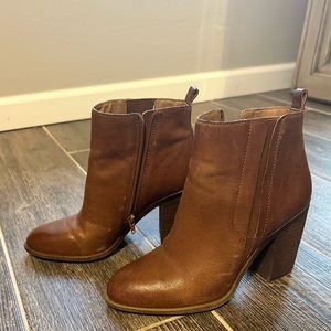 Lucky brand heeled boots